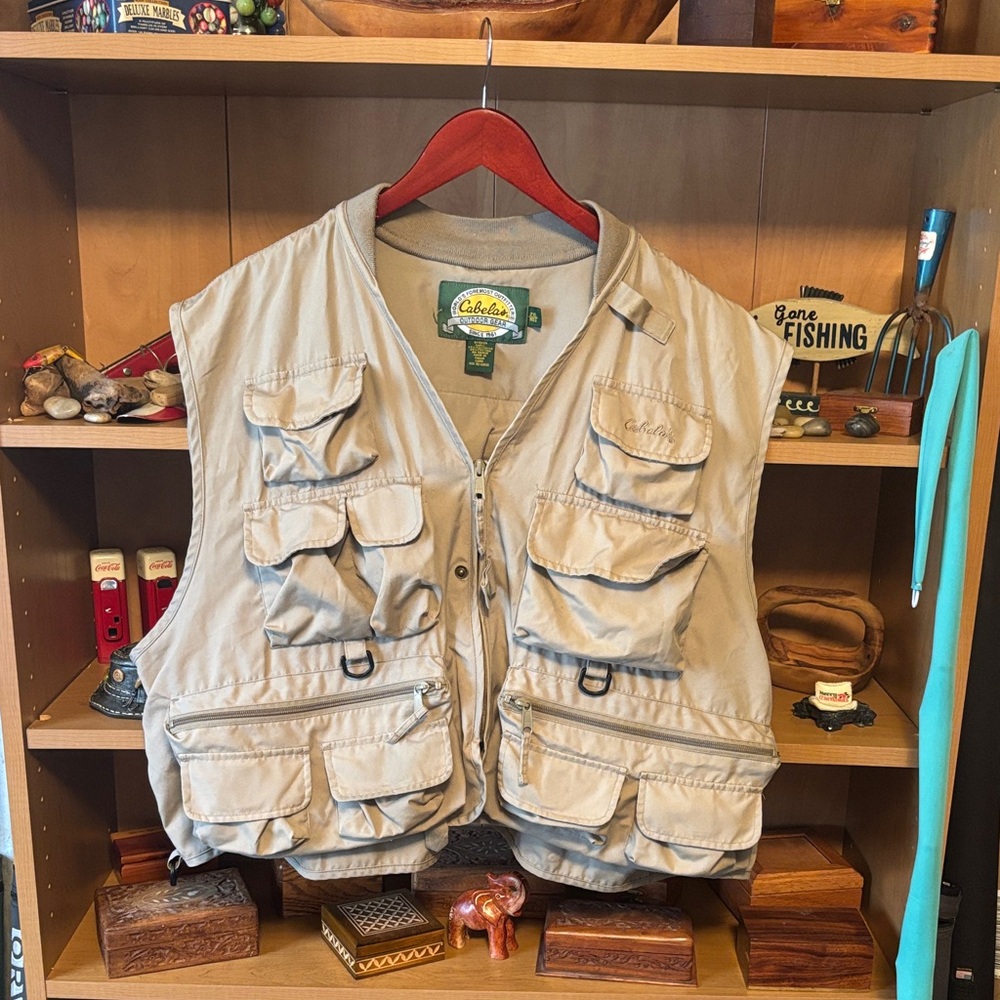 Cabela's Beige Outdoor Utility Vest